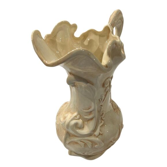 Vintage Ornate Capodimonte Italian Style Large White And Beige Tall Pitcher Vase - Picture 5 of 8